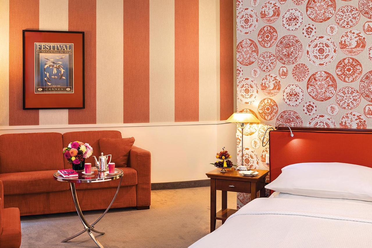 Hotel Goliath Am Dom Регенсбург Екстериор снимка
